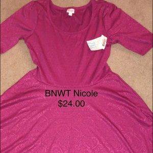BNWT LULAROE NICOLE